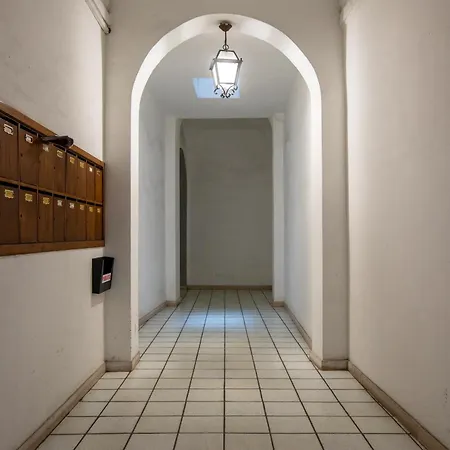 Rialto 32 - Moderna In Centro Con Vista شقة سيينا
